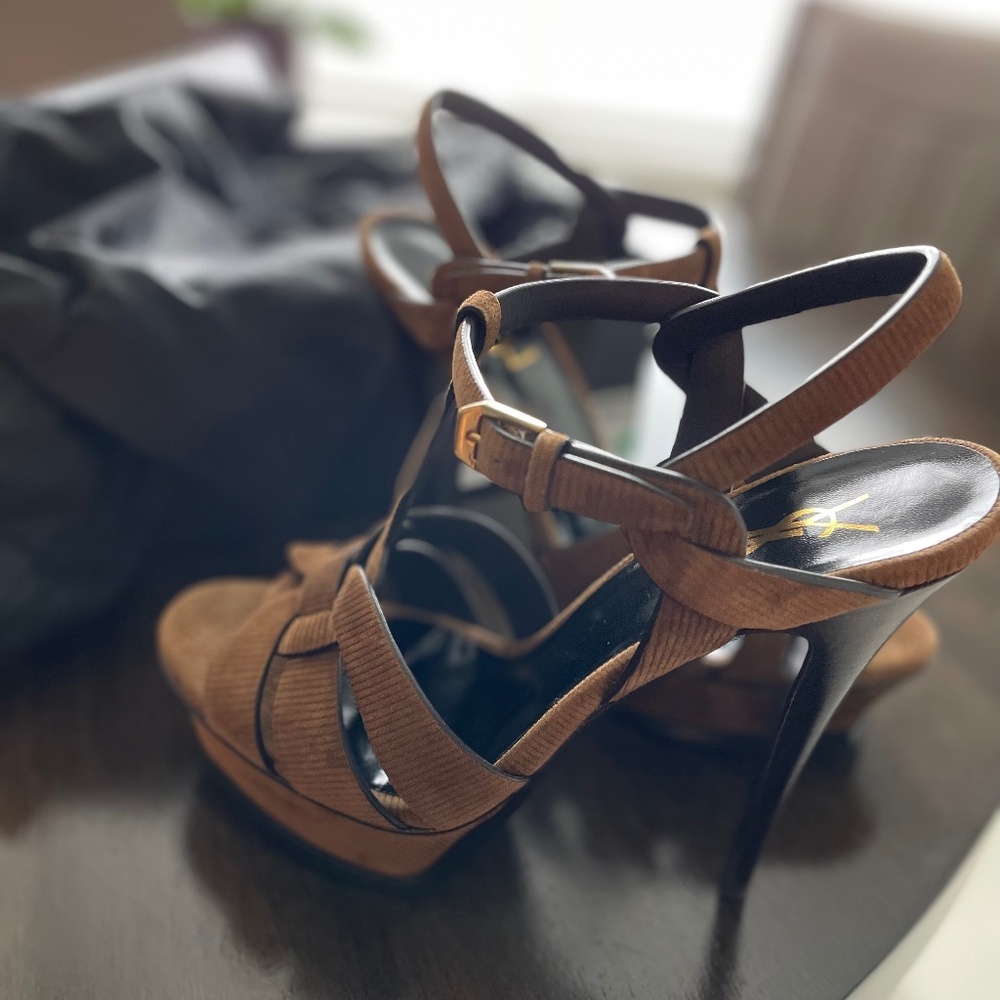 Brand new- Saint Laurent Tribute 105 Sandals